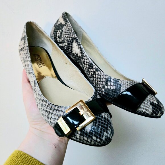 3 For 55 👍🫶 Michael Kors Faux Snakeskin Flats – Size 7.5 – Raised Heel - Picture 4 of 6